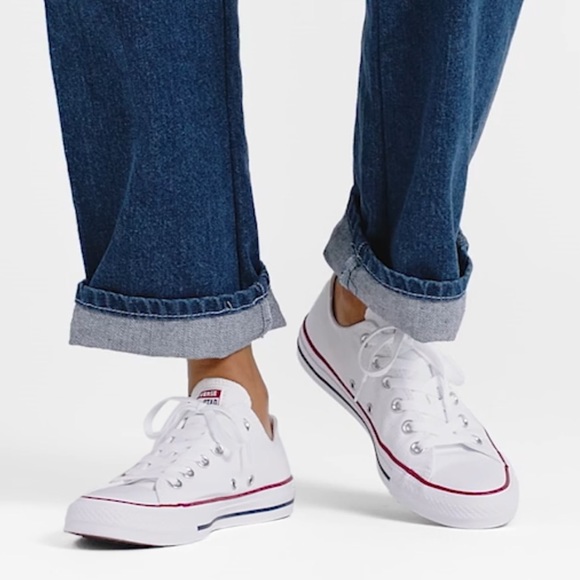 Converse Shoes - Chuck Taylor All Star Classic: white low top